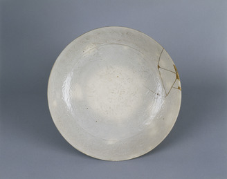 Porcelain Bowl with Impressed Design of Horse-riding Boy