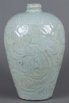 月白釉金線線梅瓶 磁器 置物 陶磁器 現代工芸品 美術品 装飾品 白釉鉄絵束蓮文瓶 | Cultural Japan