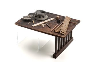 役人の仕事机 イメージ写真