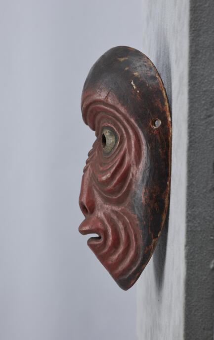 ツゲ様 文玩堂：オリーブ核の原核21mmとオリーブ核彫刻の本