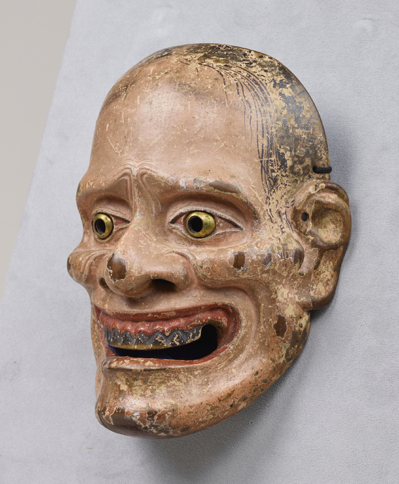 美品 能面 山姥 (やまんば) 手彫り 木彫り 桐箱 美品 能面 山姥 (や