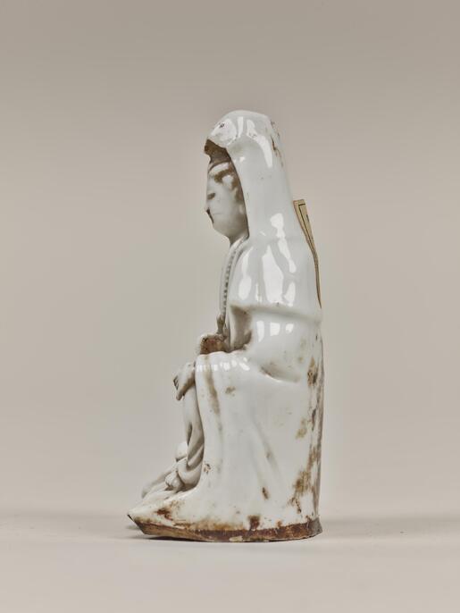 中国古美術　仏像 徳化窯白磁観音菩薩像 明時代何朝宗徳化窯観音像 中国古美術 仏像 徳化窯白磁観音菩薩像 明時代何朝宗徳化窯観音像