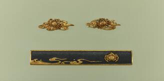 Set of Two Kinds of Sword Fittings with Crabs by a Stream
