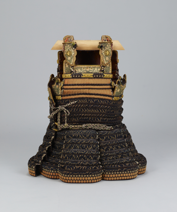 【真作】貴道草衣/兜図/武具/横物/掛軸☆宝船☆Z-694 真作】貴道草衣/兜図/武具/横物/掛軸☆宝船☆Z-694の通販 by 掛軸