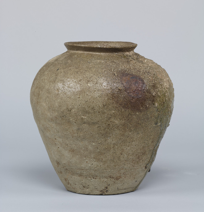 グレーの花崗岩製 臼・杵 ColBase