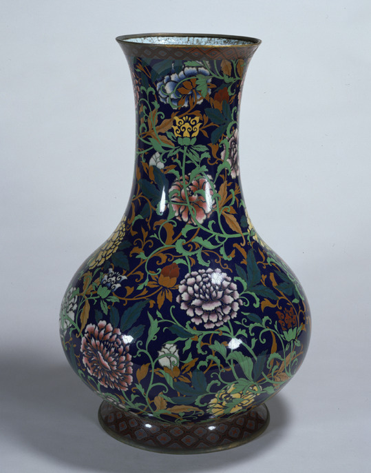 七宝焼　翡翠釉　牡丹文　花瓶　唐木台付　時代箱　C　6690 七宝焼 翡翠釉 牡丹文 花瓶 唐木台付 時代箱 C 6690