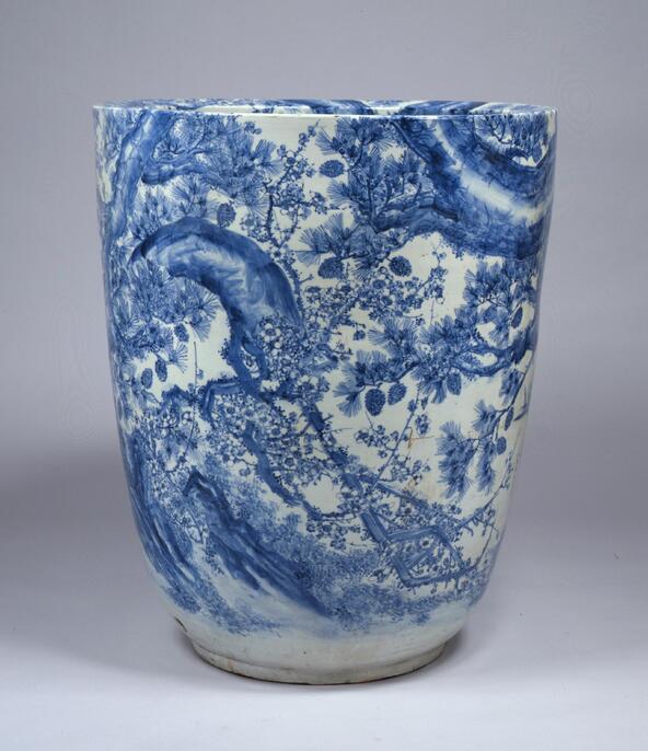 明治16年 (1883年) 松竹梅 染付 乳白色 壜(びん)1個 共箱 ColBase