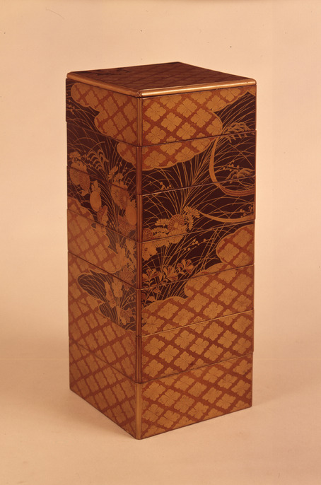 朱塗蒔絵秋草文高月 [B28126] ColBase