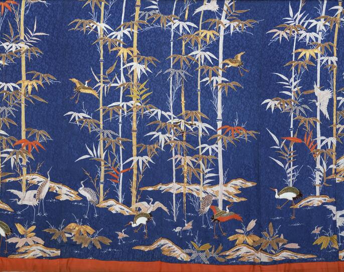 アンティーク　打掛　飛鶴刺繍　舞台　裏地はラメ入り 花嫁 正絹 色打掛レンタル 010054 黒 金刺繍 松 鶴