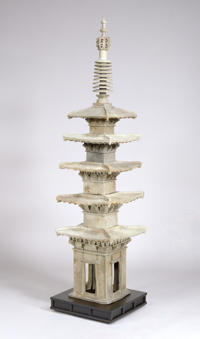 セール 奈良 匠社寺瓦工業 長慶寺 三宝塔建立記念 飾り瓦 花器 剣山付