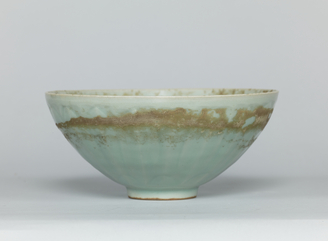 中国蓮花紋様青磁鉢 中国蓮花紋様青磁鉢