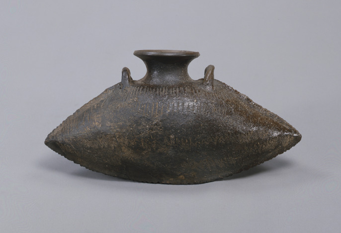 革袋型須恵器残欠　考古発掘品　稀少　古美術　花呼ぶ器 ColBase