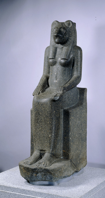古代エジプト 玉座に座った女神 セクメト 置物 彫像 彫刻/ 破壊神、復讐者であり 王の守護神 ホルスの目 ピラミッド 神殿 王宮 （輸入品] - 飲料