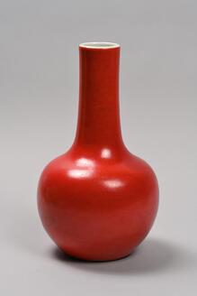 抹紅瓶
