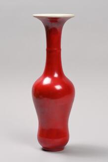 珊瑚紅瓶