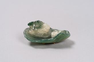 蓮鴛鴦形瑪瑙筆洗