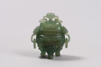 翡翠香炉