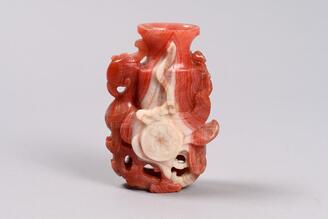 瑪瑙鳳凰形瓶