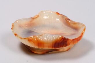 瑪瑙蓮葉形筆洗