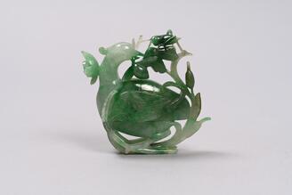 鴛鴦形翡翠合子