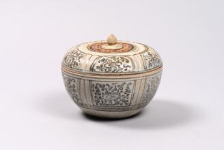 Covered Box, Flowering plants in underglaze iron