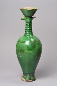 Phoenix-head Vase, Green glaze with incised peony
