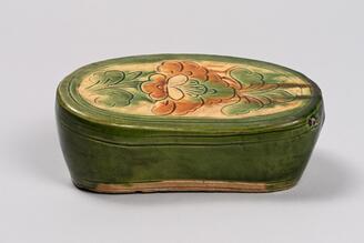 三彩牡丹文小枕