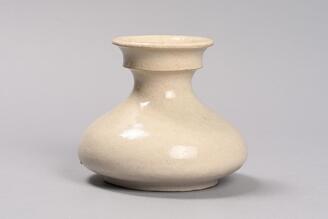 Spittoon, White porcelain