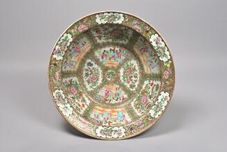 粉彩花鳥人物図鉢