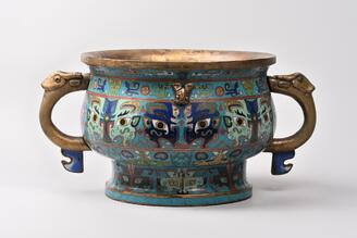 彝形饕餮紋七宝香炉