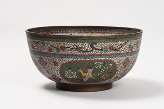 Bowl with Auspicious Beasts