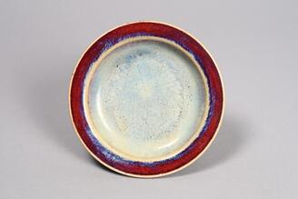 紅釉白濁釉盤