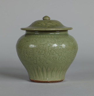 中国明時代 竜泉窯 蓋物 七官青磁 h7.3cm 東キ7-1129☆2F トヒト 中国明時代 竜泉窯 蓋物 七官青磁 h7.3cm 東キ7-1129☆2F トヒト