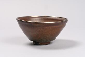 Bowl, Brown glaze with hare's fur spots