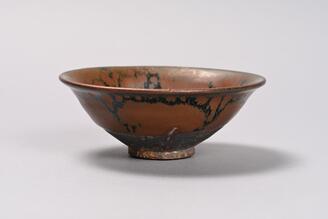 Bowl, Black glaze with brown spots