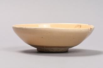 白釉碗