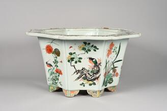 Octagonal Basin, Bird and flower design in overglaze enamel