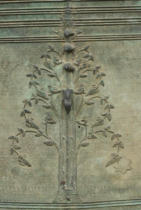 金メッキ古代青銅鼓造形置物 可愛らしいカエルの像 ケース付き 香港発行測定書付 金メッキ古代青銅鼓造形置物 可愛らしいカエルの像 ケース付き